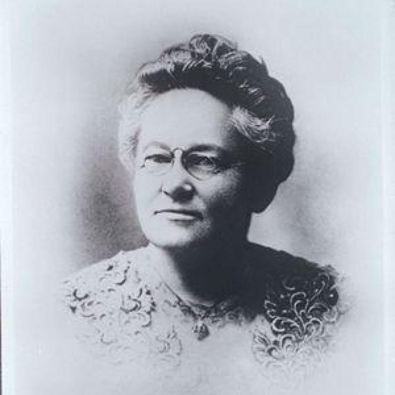 Photo portrait of Fannie Farmer taken between 1905 and 1915